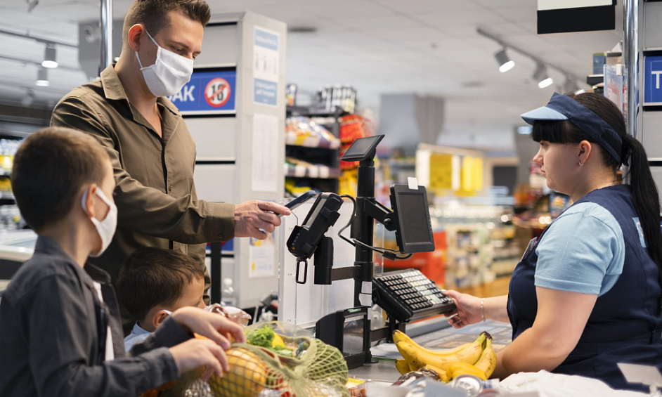 FULLY OPERATIONAL SUPERMARKET FOR SALE 1 FULLY OPERATIONAL SUPERMARKET FOR SALE 1