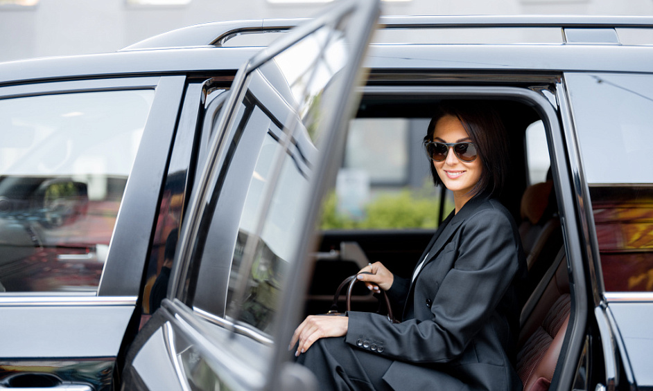 50% Equity Stake in Dubai Luxury Transportation Company | AED 3.9 Million | 59-Vehicle Fleet | 1