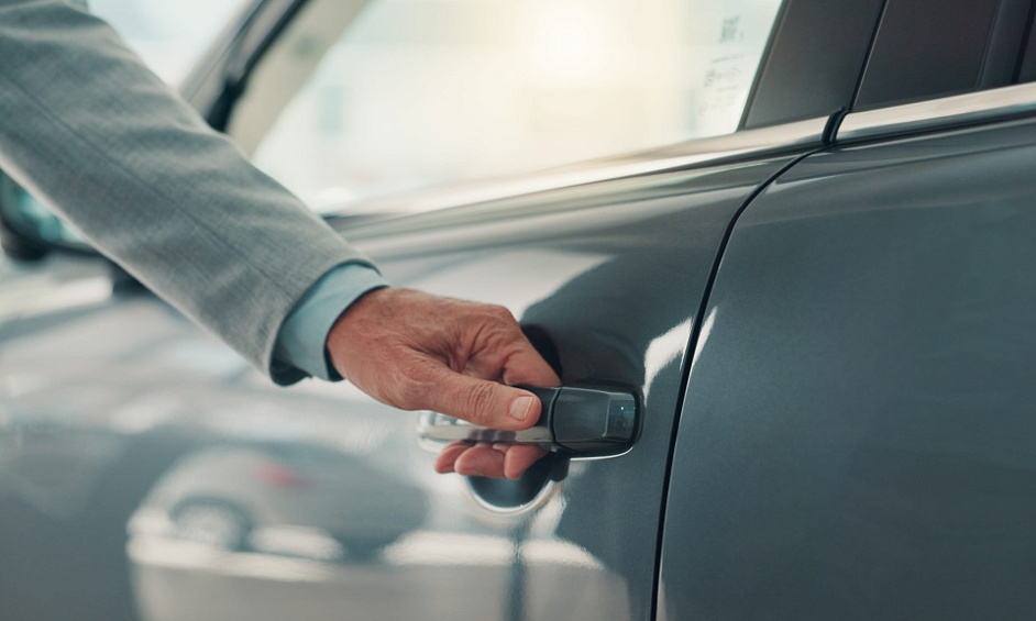Premium Passenger Transport Business with Massive Growth Potential (Limousine company) 1 Premium Passenger Transport Business with Massive Growth Potential (Limousine company) 1