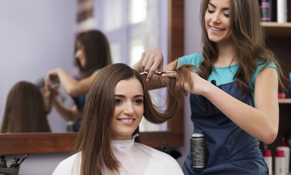 Ladies Beauty Parlour 1