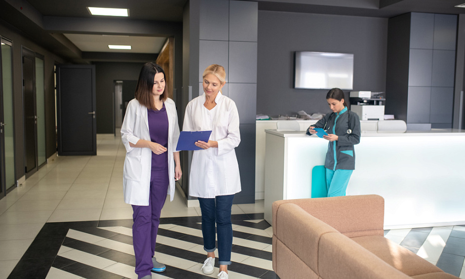 Clinic for Sale or Investment - Prime Opportunity in Palm Jumeirah, Dubai 1