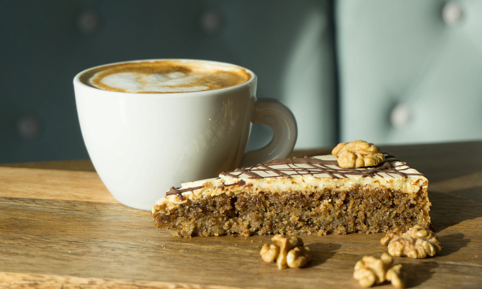 Café In High-Footfall Mall In Dubai For Sale 1