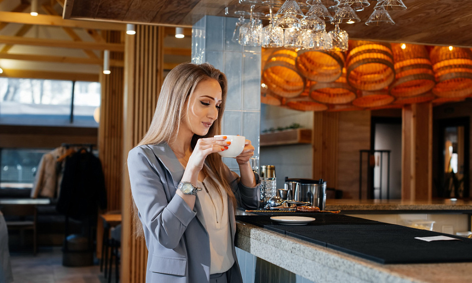 Full restaurant/coffee wel equipped in the most prime location in Al Dhaid that has a great future 1