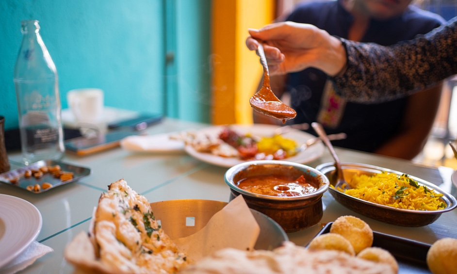 Renowned Indian Cafeteria In Prime location For Sale 1