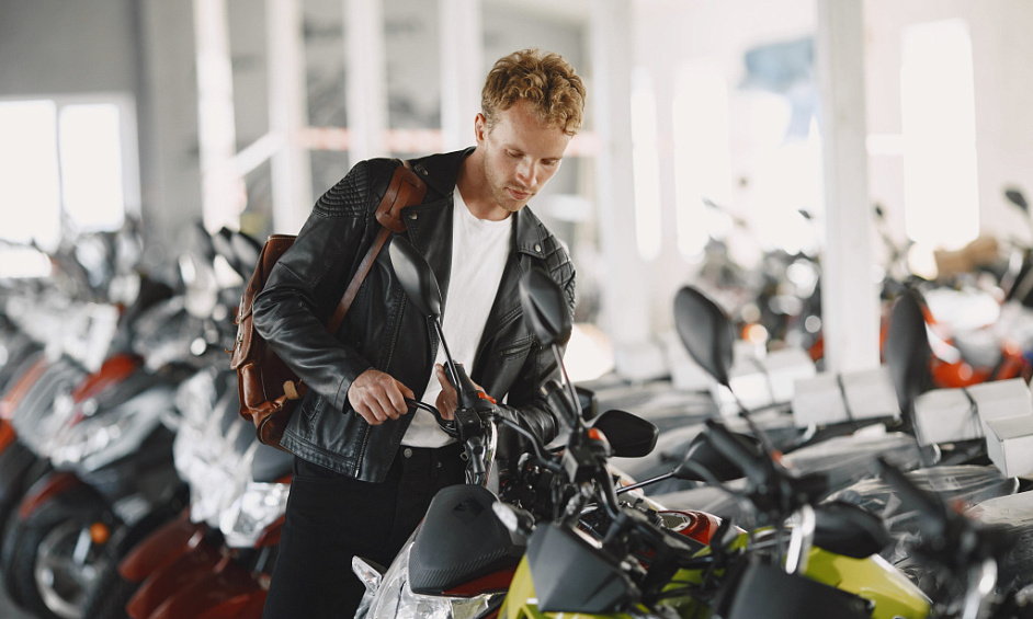 Motorcycle Showroom And Salon For Sale 1 Motorcycle Showroom And Salon For Sale 1