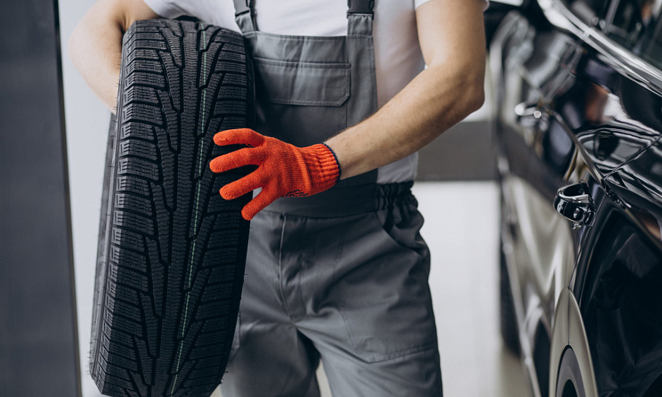 Tyre Shop For Sale very good location 1