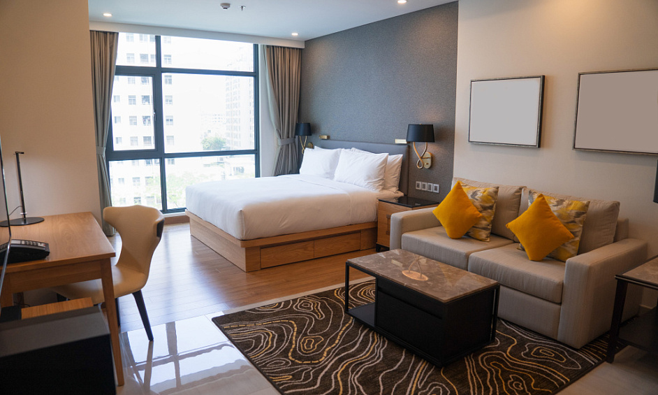 5 Stars Hotel In Dubai Marina For Sale 1