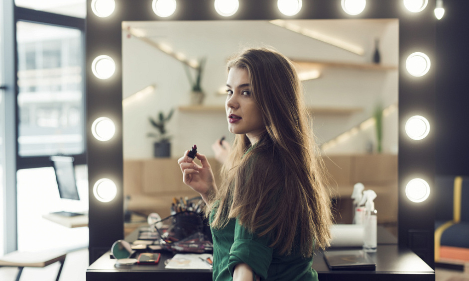 Beauty Salon - Ready Business in Dubai For Sale 1