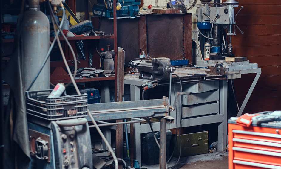 Complete Aluminum Workshop Business Setup for Sale in Ajman-Equipment,machinery, tools Raw material 1