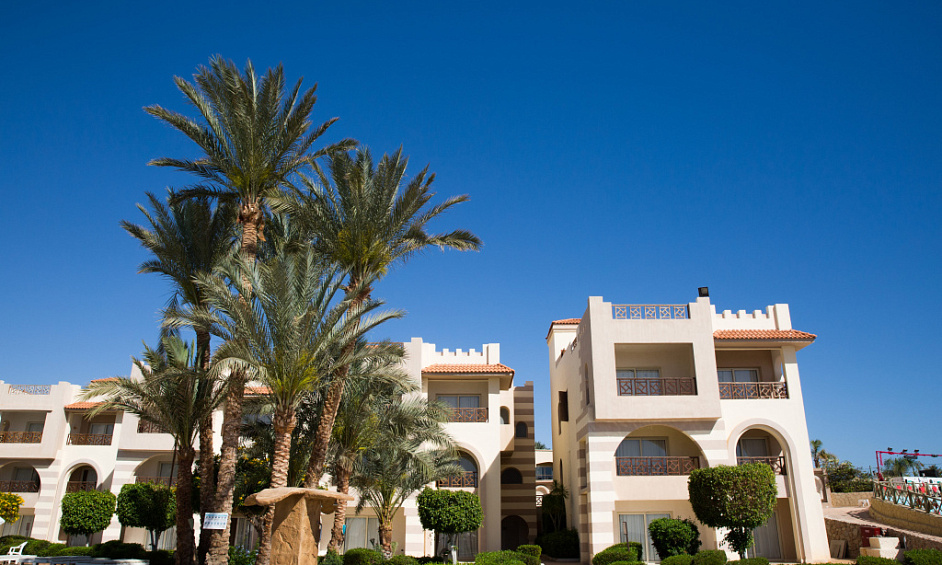 5 Bedroom Villa For Sale In Mankhool, Dubai 1 5 Bedroom Villa For Sale In Mankhool, Dubai 1