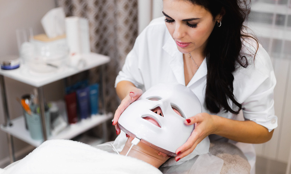 Stunning Skin-Clinic In Al Garhoud Dubai For Sale 1 Stunning Skin-Clinic In Al Garhoud Dubai For Sale 1